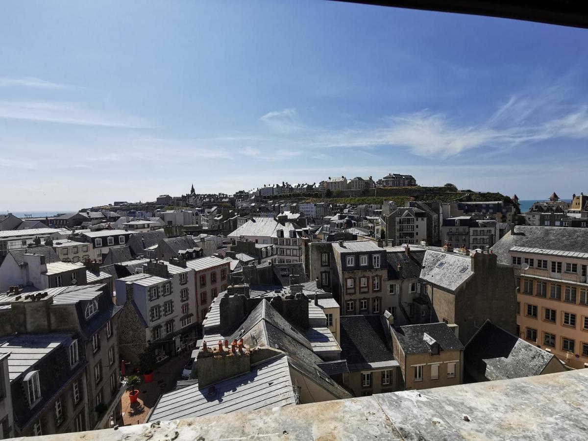 Le Balcon Des Vents Lägenhet Granville Exteriör bild