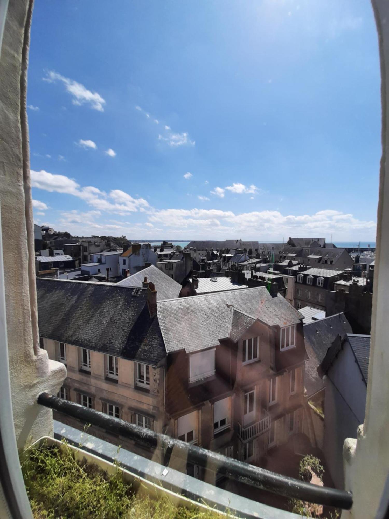 Le Balcon Des Vents Lägenhet Granville Exteriör bild